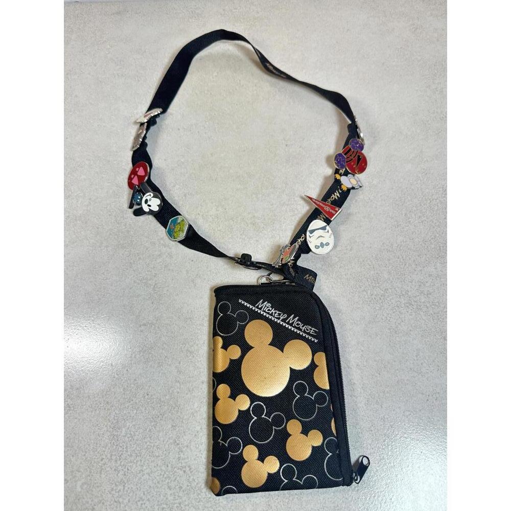 Disney Mickey Mouse Lanyard With 11 Enamel Pins Y2K Parkcore Hidden Completer